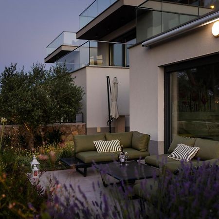 Apartments Olea マリ・ロシニュ エクステリア 写真