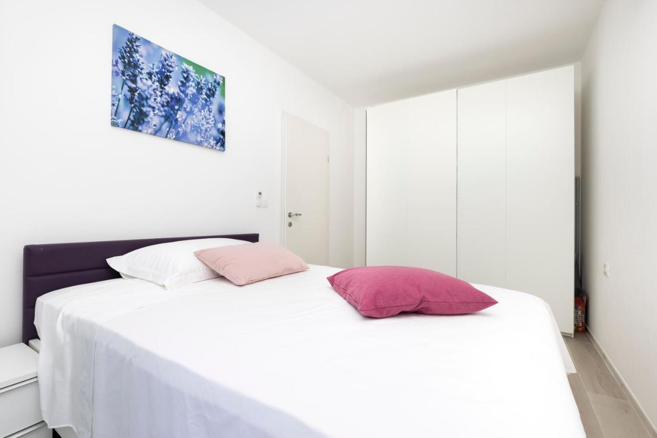 Apartments Olea マリ・ロシニュ エクステリア 写真