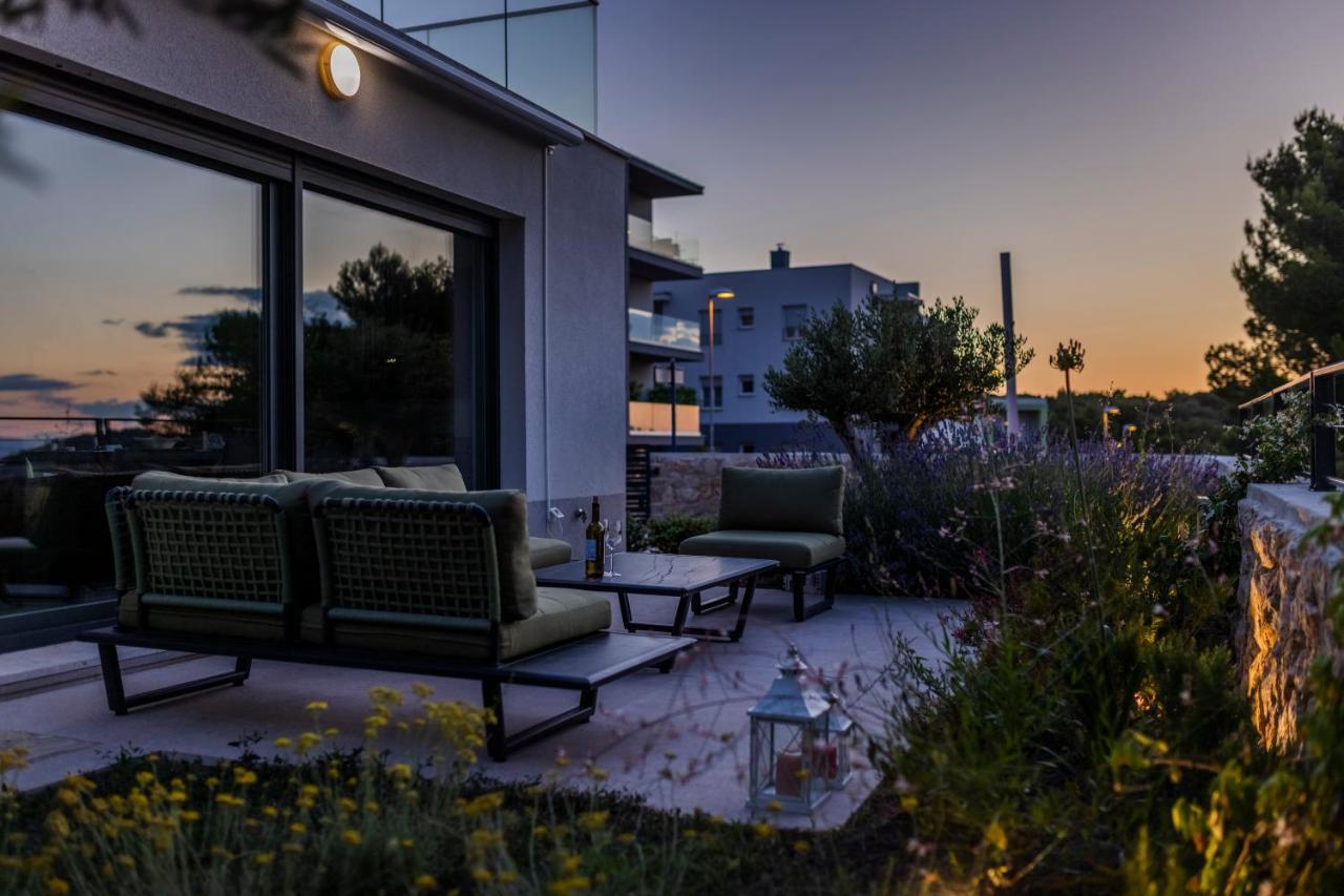 Apartments Olea マリ・ロシニュ エクステリア 写真